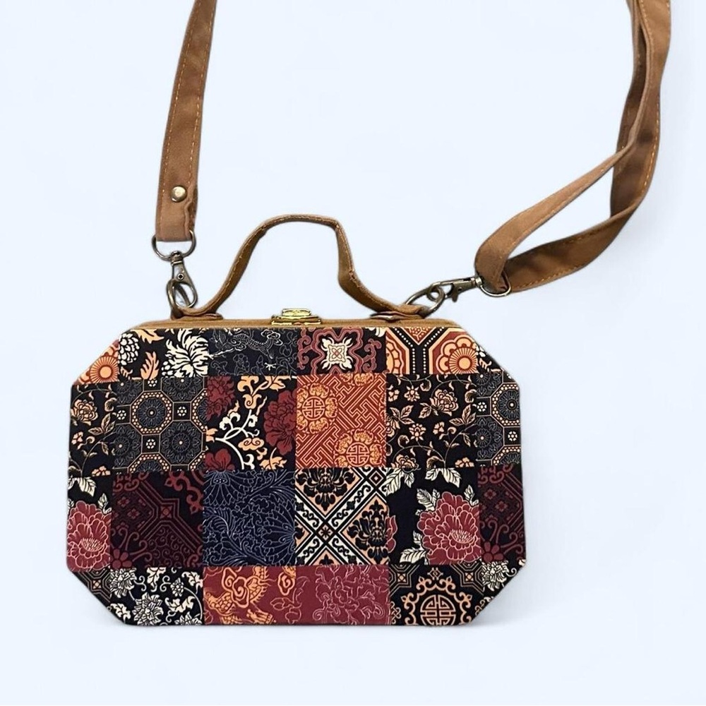 Vintage Handmade Patchwork Pattern Wooden Small Shoulder Bag